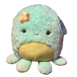 Squishmallows FuzzAMallows Ophelia